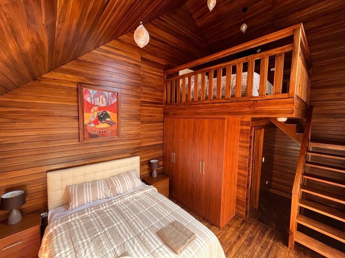 Mi Margarita Chalets Alausí المظهر الخارجي الصورة